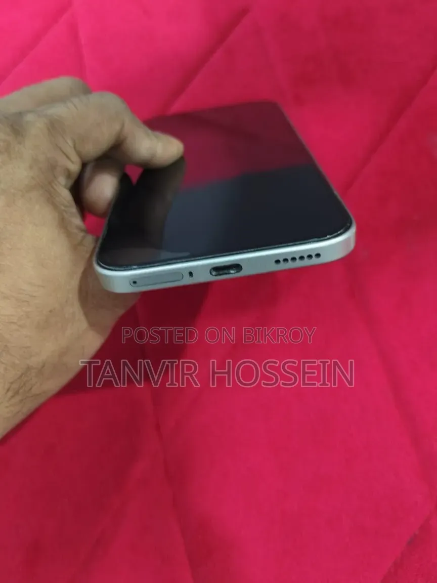 New Tecno Camon 50 256 GB Silver