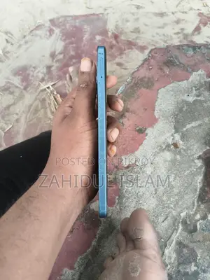 রিয়েলমি সি৬৩