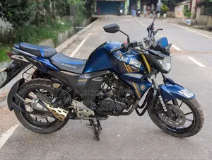 ইয়ামাহা এফজেড ২০২১ ব্লু