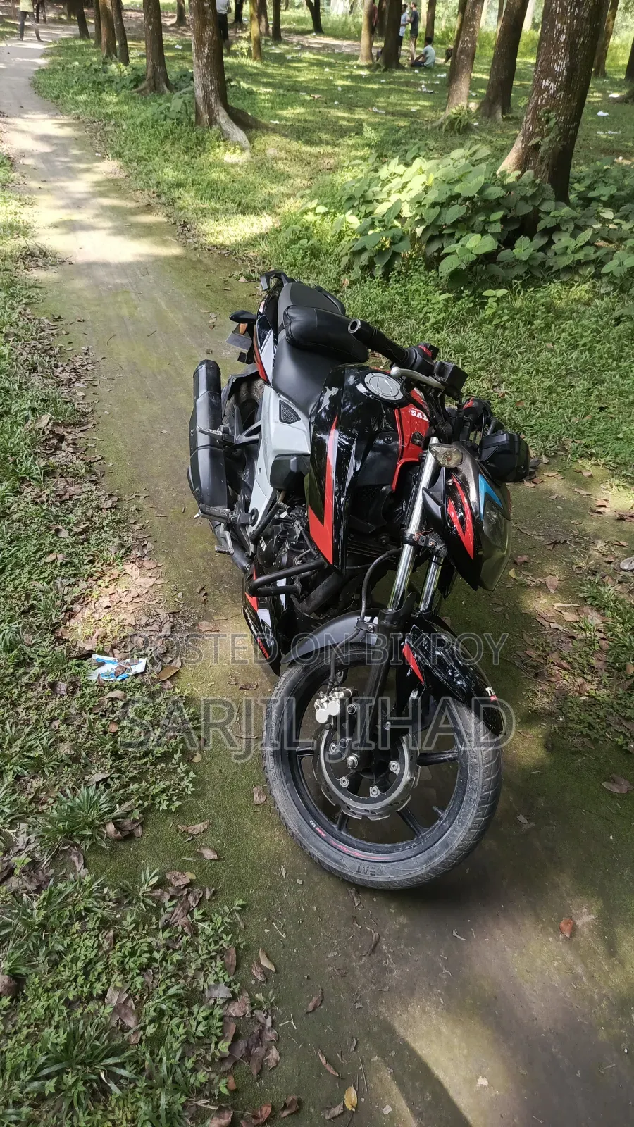 টিভিএস আপাচি আরটিআর ১৬০ ৪ভি ২০২৪ ব্ল্যাক