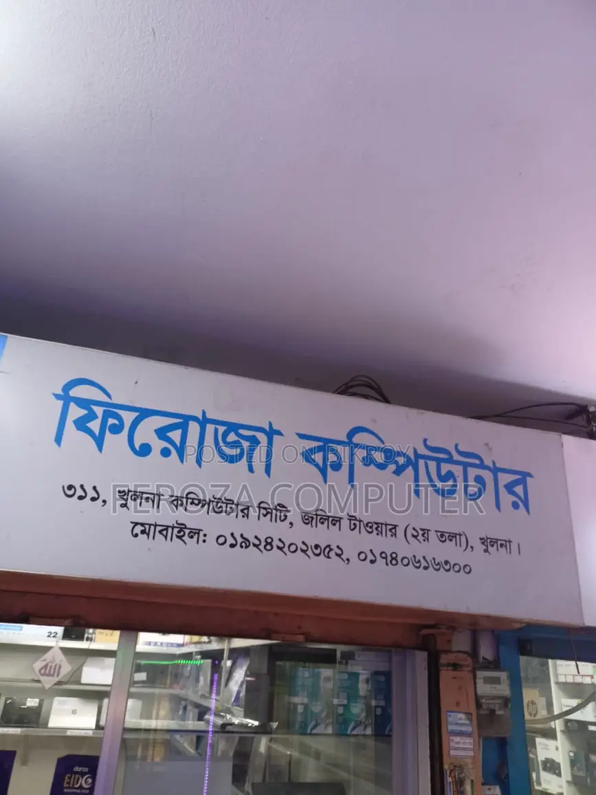 ল্যাপটপ মাইক্রোসফট সারফেস ৩ ৮জিবি ইন্টেল কোর আই৫ এসএসডি ২৫৬জিবি