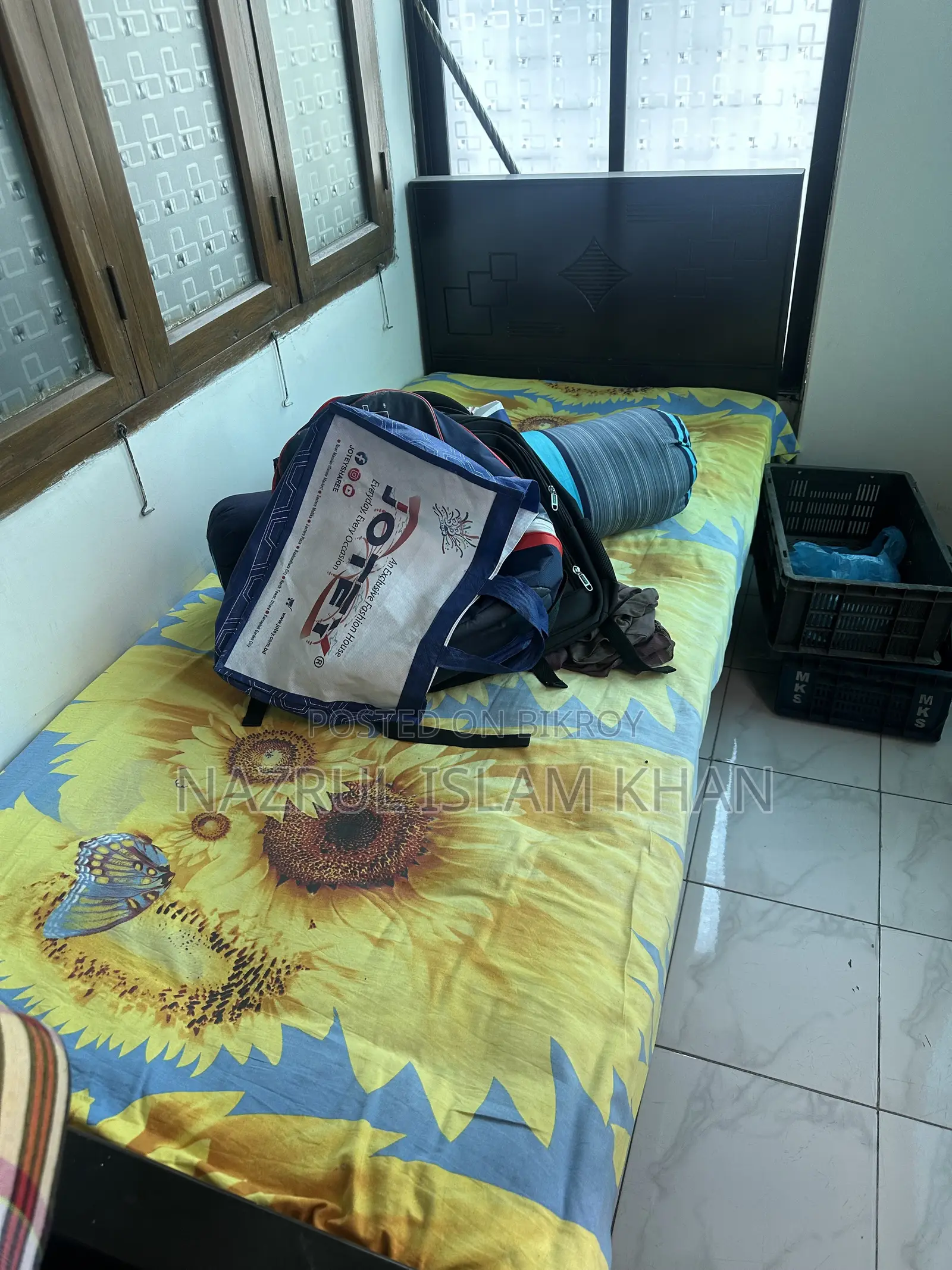 Single Bed With Mattress