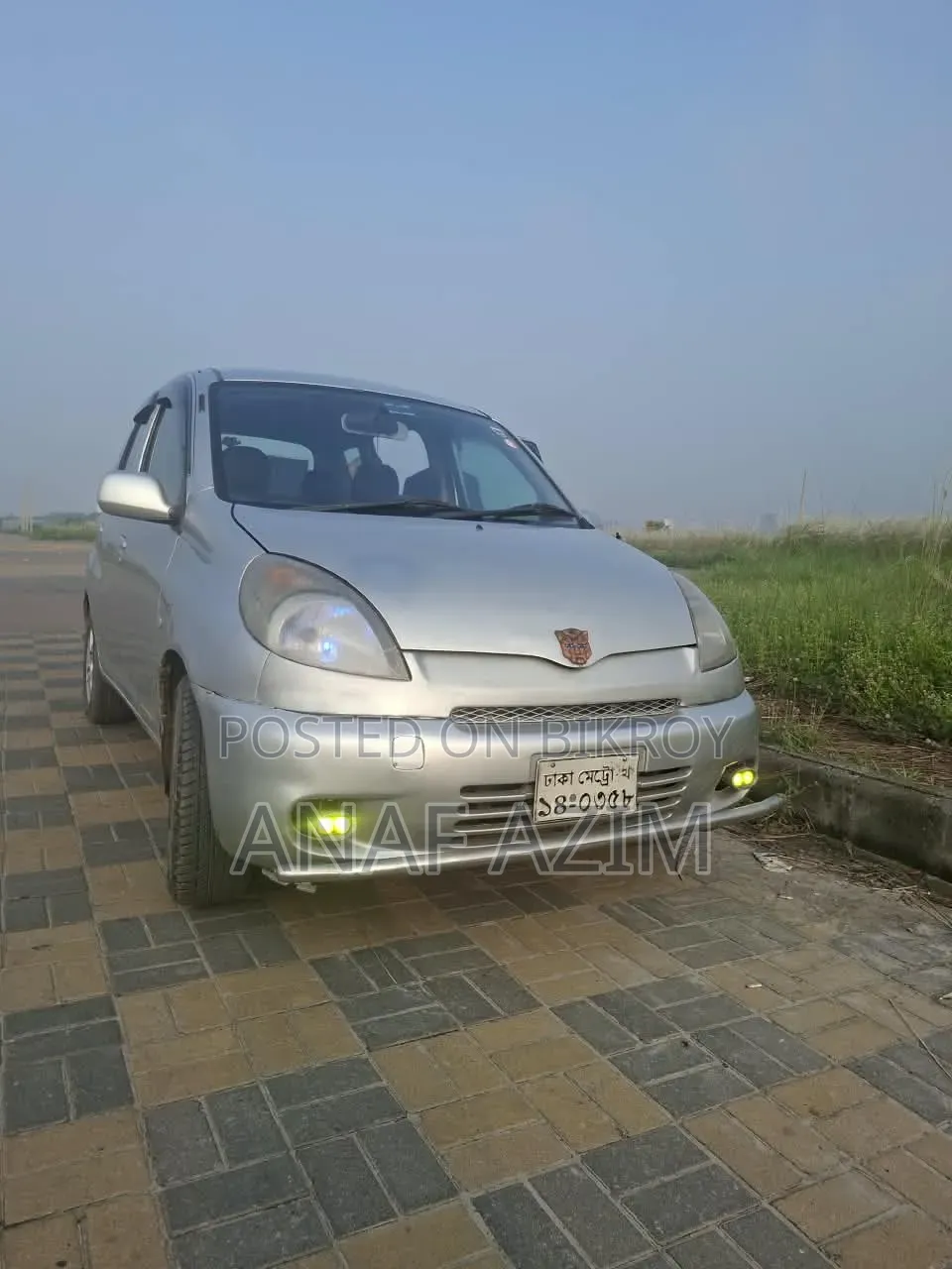 টয়োটা ফান কার্গো ২০০০ সিলভার