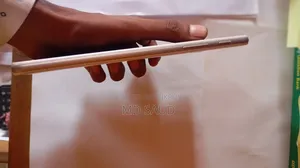 স্যামসাং গ্যালাক্সি এ৬ ৩২ জিবি সাদা