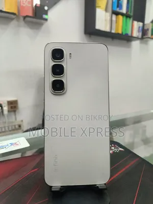 ইনফিনিক্স হট ৬০আই ১২৮ জিবি সাদা