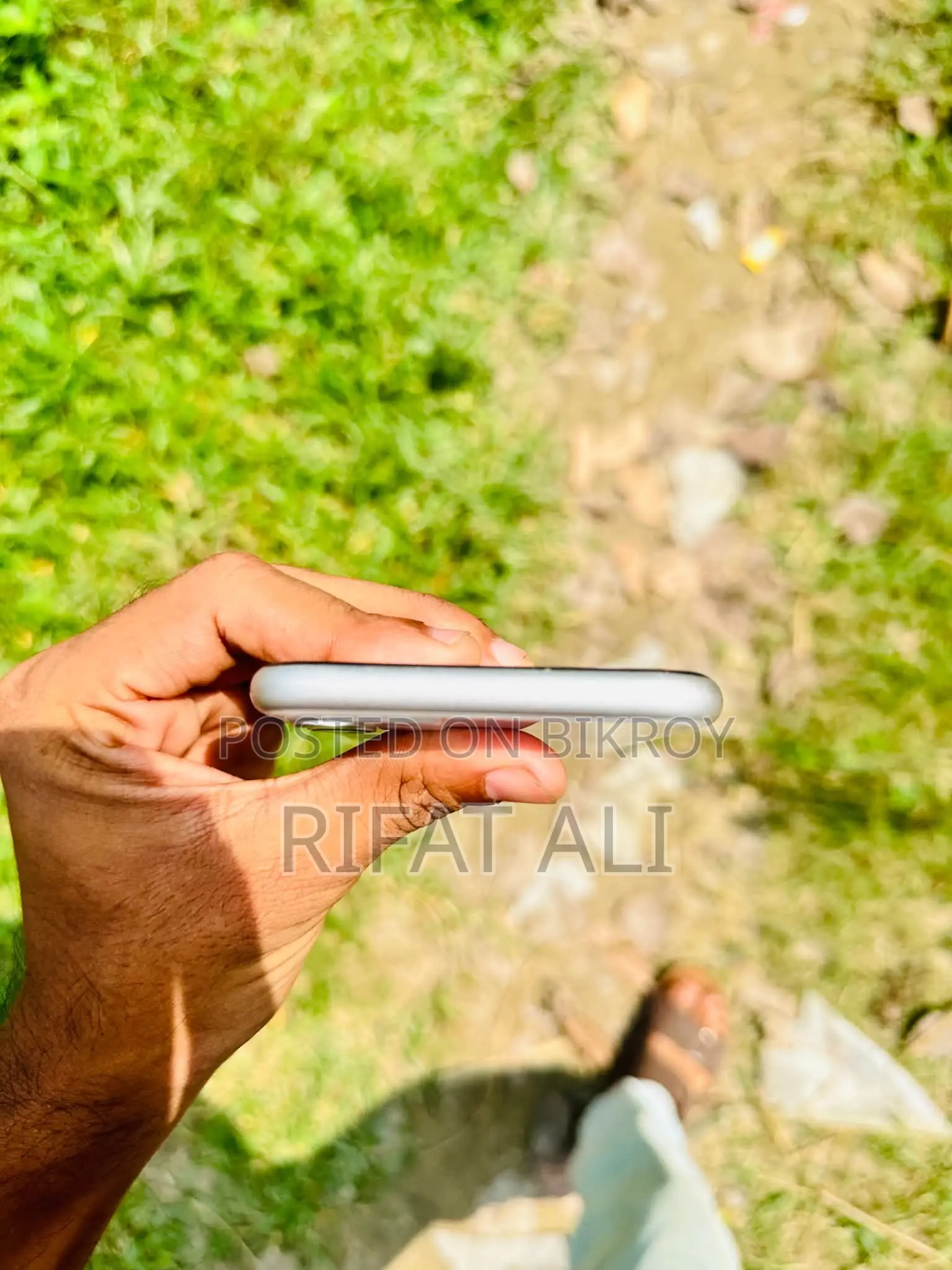অ্যাপল আইফোন ১১ ১২৮ জিবি হোয়াইট