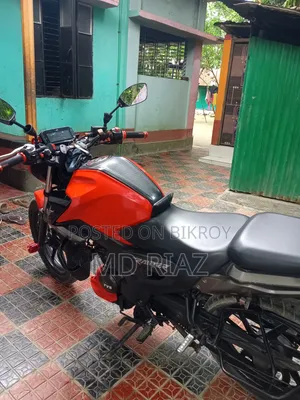 TVS Raider 125 2023 Red