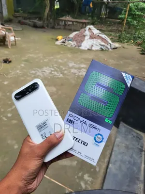 Tecno Pova Slim 5G 256 GB White