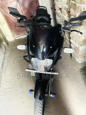 বাজাজ পালসার ১৫০ ২০১৭ ব্ল্যাক