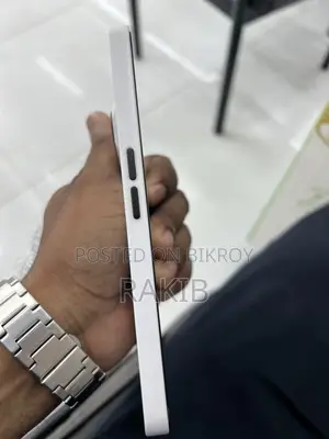 নাথিং ফোন ৩এ ১২৮ জিবি সাদা