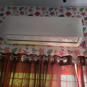 একটি মিডিয়া ১ টন এসি বিক্রয় হইবে