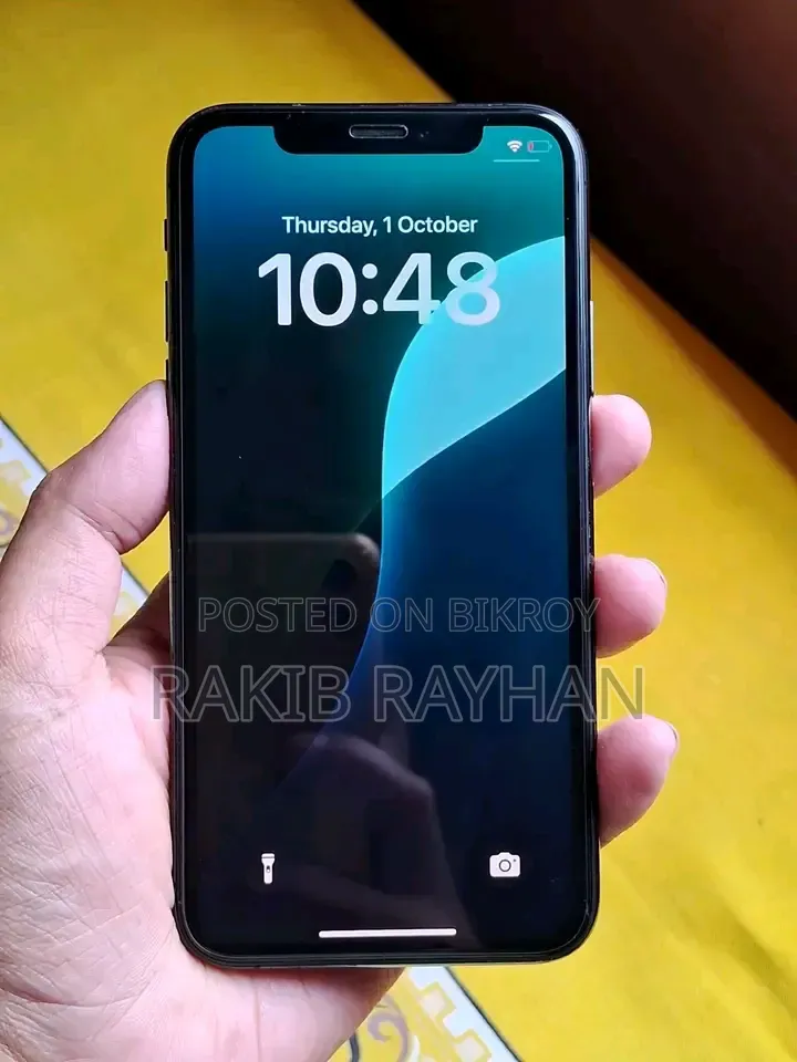 Apple iPhone XS 64 GB Black