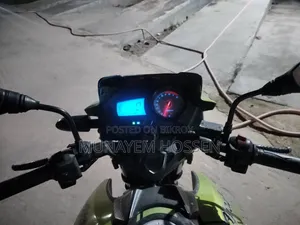 টিভিএস আপাচে আরটিআর ১৬০ টুভি ২০১৭ ব্লু