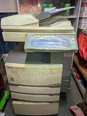 ইস্টুডিও ২৮২ মেশিন