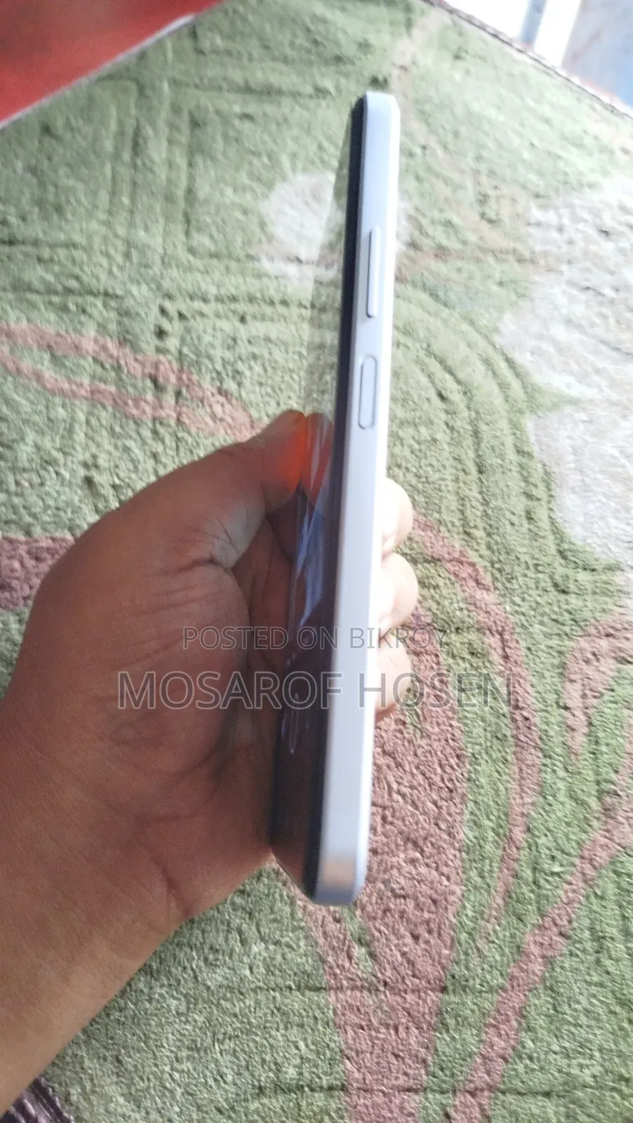 Symphony MAX 10 32 GB Green