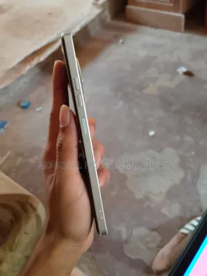 Tecno Spark 30 128 GB Rose Gold