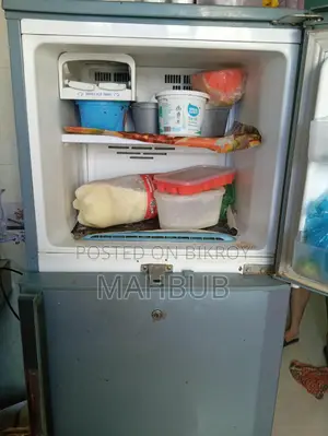 রেফ্রিজারেটর
