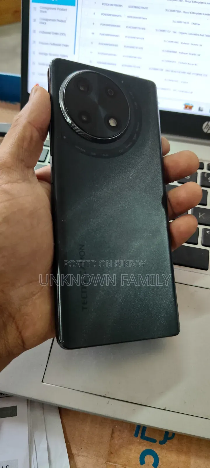টেকনো ক্যামন ৩০এস ২৫৬ জিবি কালো