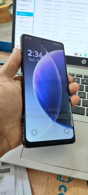 টেকনো ক্যামন ৩০এস ২৫৬ জিবি কালো