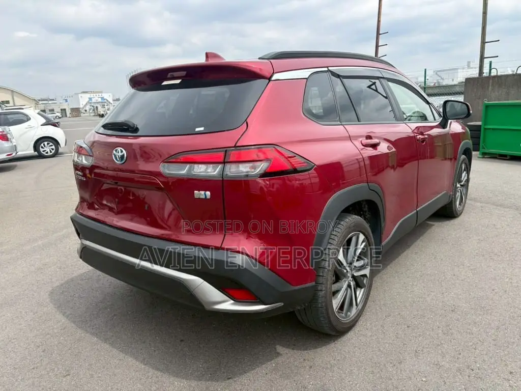 Toyota Corolla Cross 1.8 Hybrid FWD 2022 Red