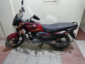 বাজাজ প্ল্যাটিনা ১০০ ২০১৪ রেড