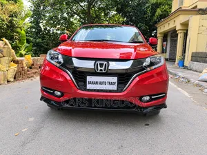 Honda Vezel 1.5 Hybrid Four-Wheel Drive 2017 Red