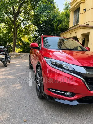 হোন্ডা ভেজেল ১.৫ হাইব্রিড ৪ডব্লিউডি ২০১৭ রেড