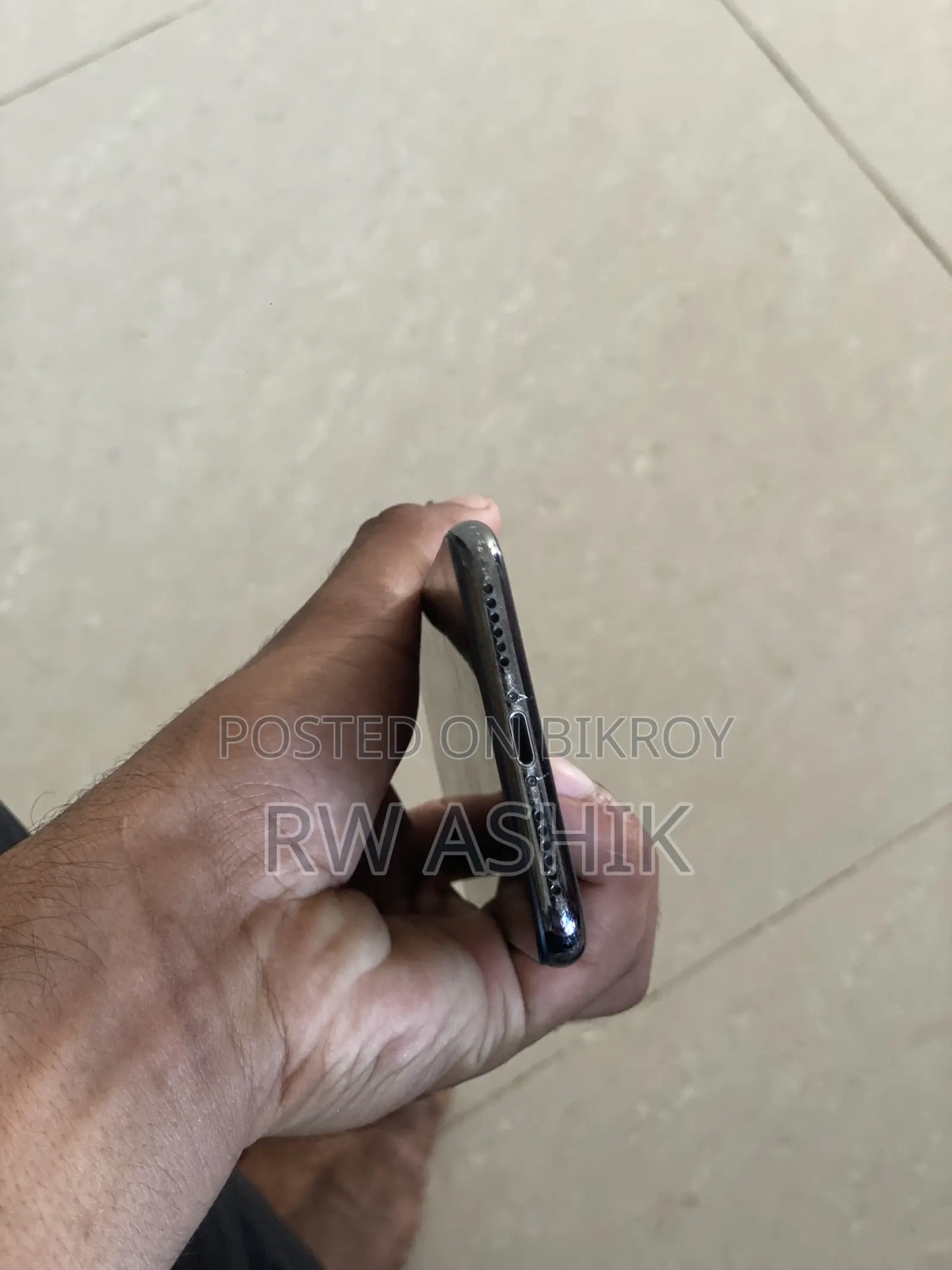 Apple iPhone X 64 GB Black