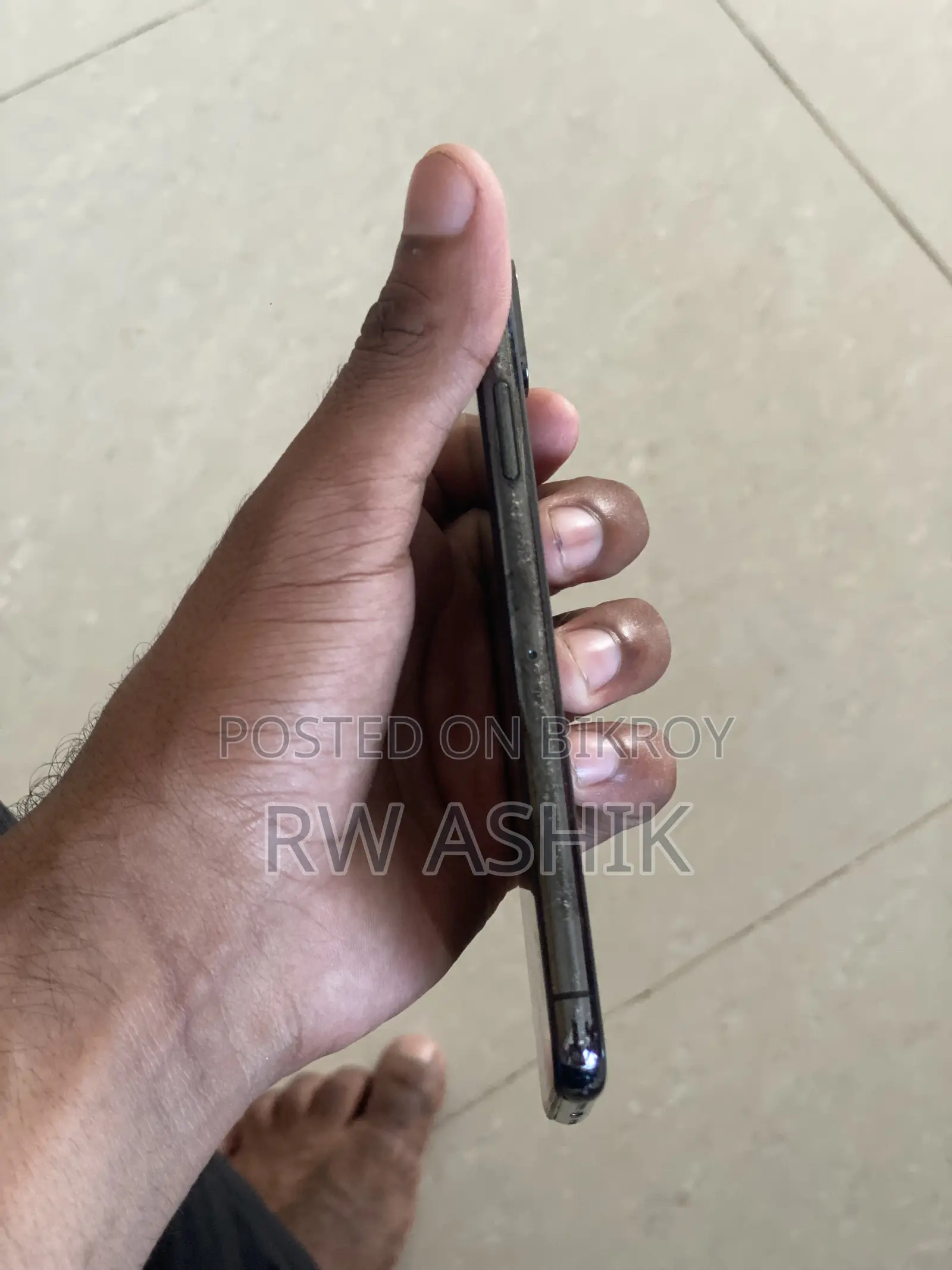 Apple iPhone X 64 GB Black
