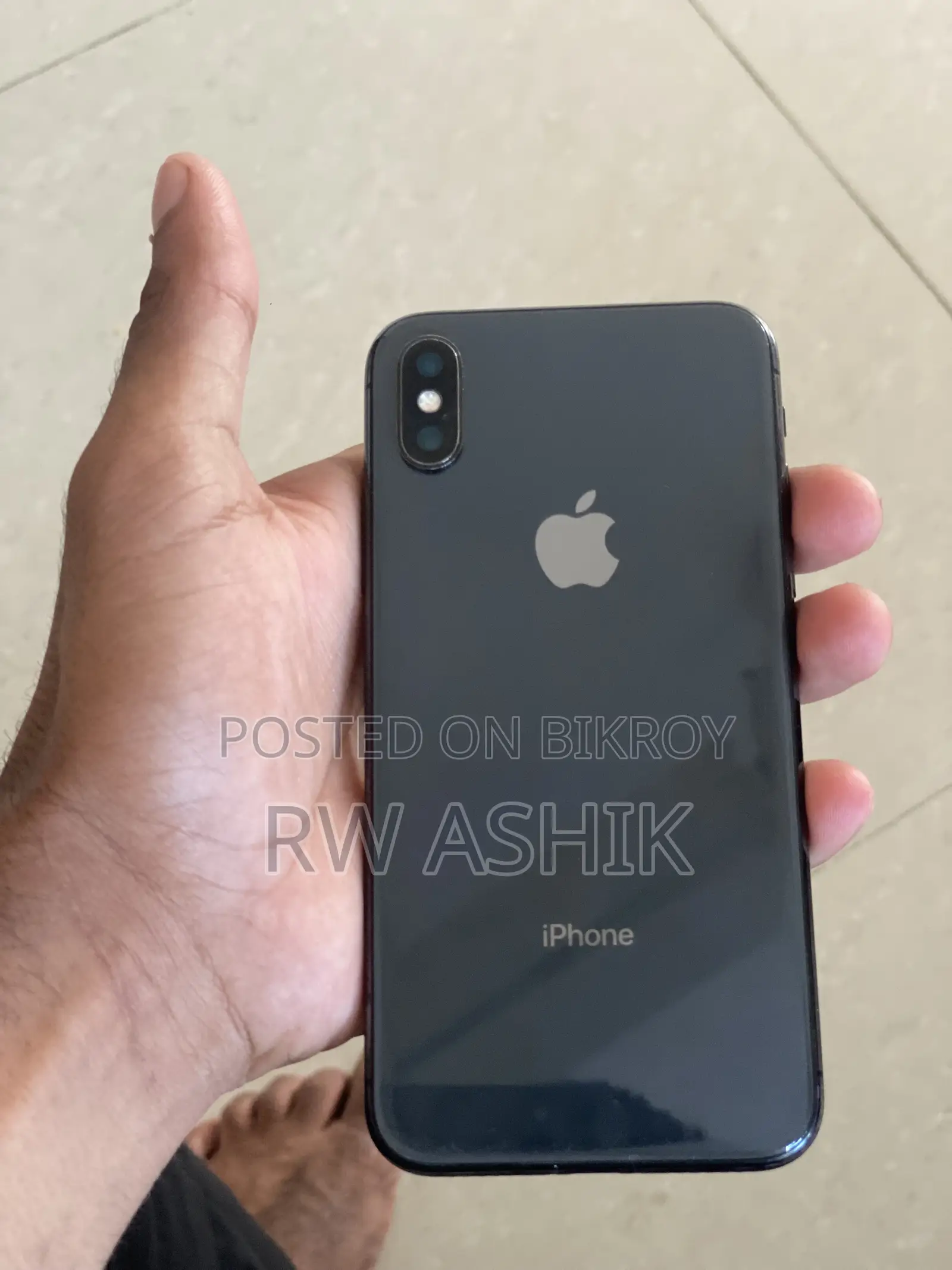 Apple iPhone X 64 GB Black