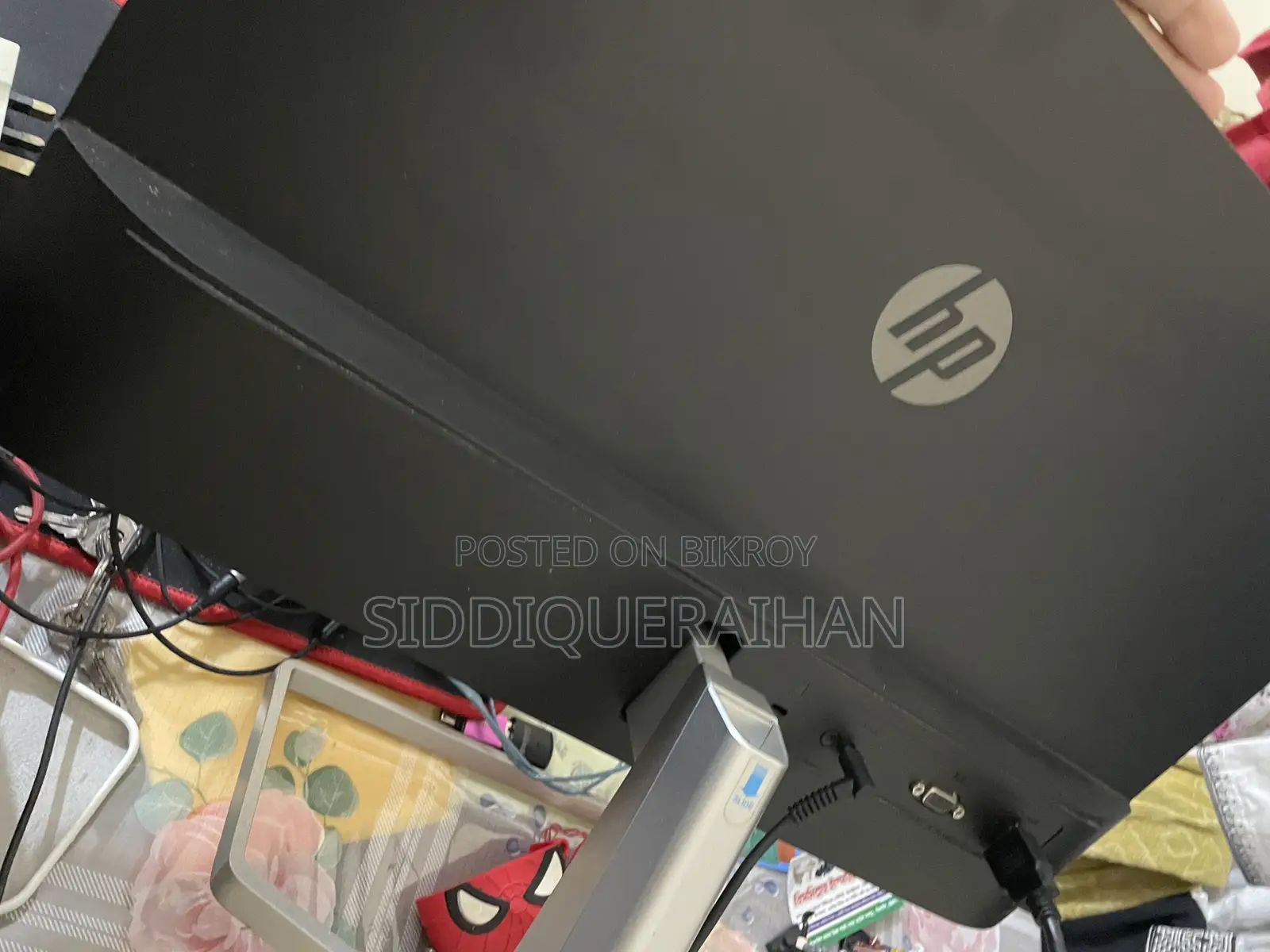 HP Monitor M22f
