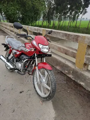 Hero HF Deluxe 2026 Silver