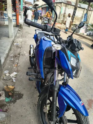 TVS Apache RTR 160 4V 2023 Blue