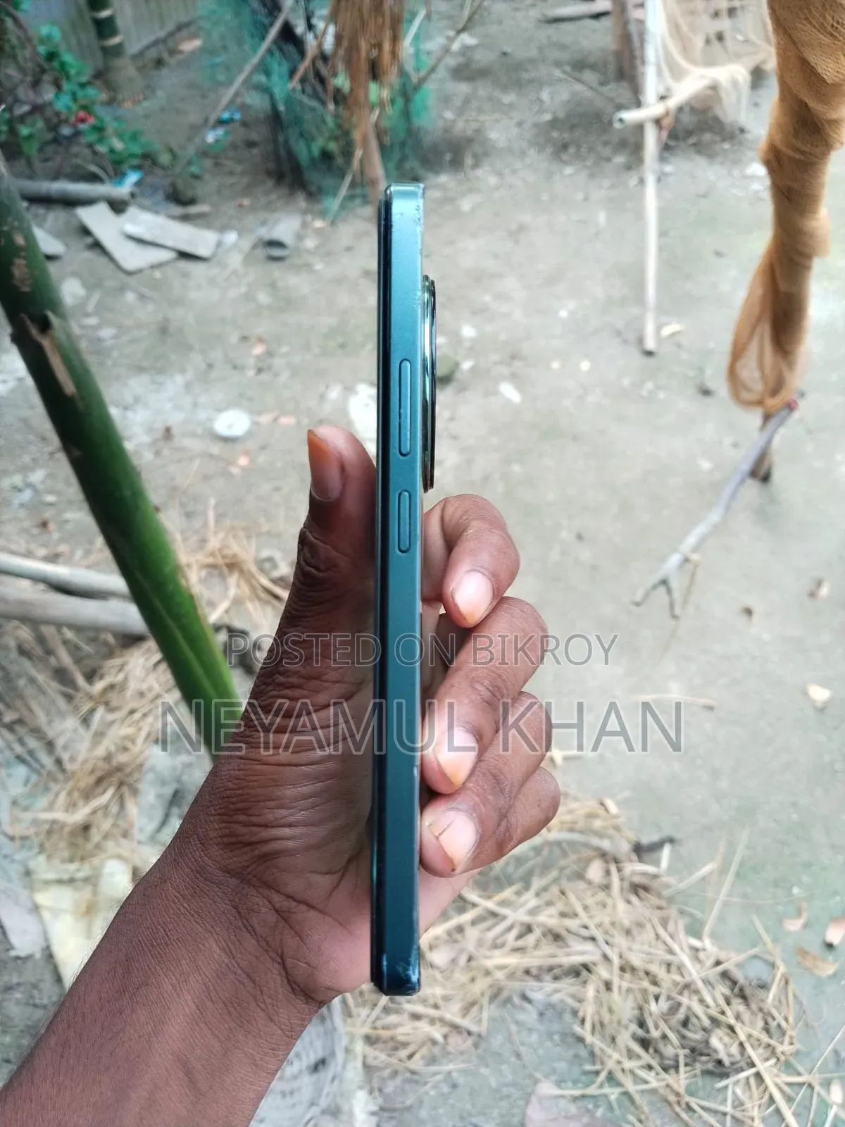 রিয়েলমি ১২৮ জিবি ব্লু