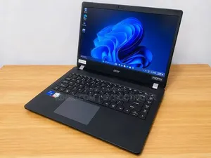 Laptop Acer TravelMate P2 14 8GB Intel Core i5 SSD 256GB