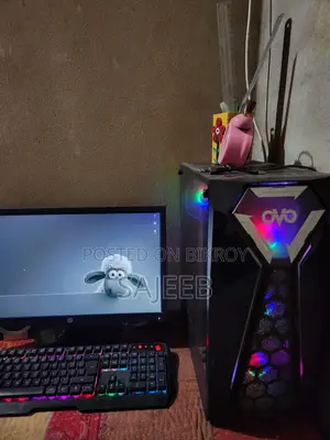 Desktop Computer Gigabyte 8GB Intel Core i5 SSD 256GB