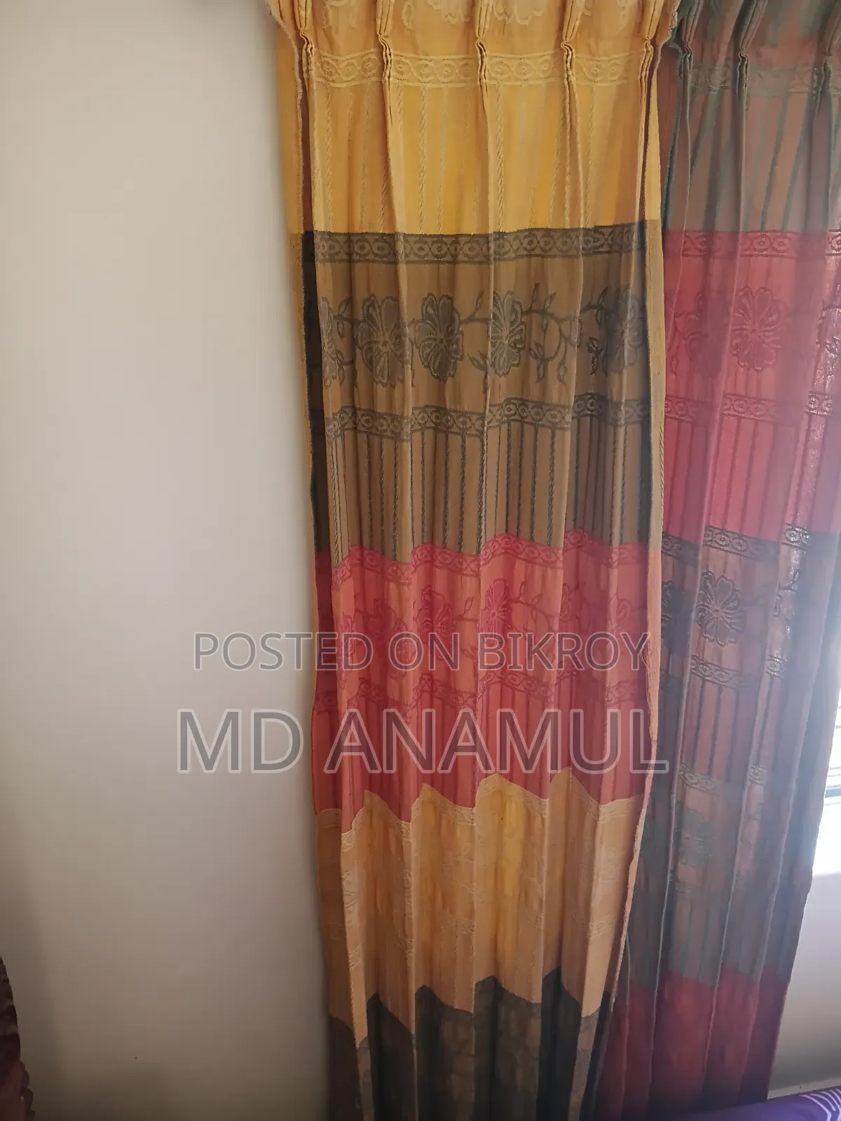 Beautiful Design Curtains – 30 Pieces