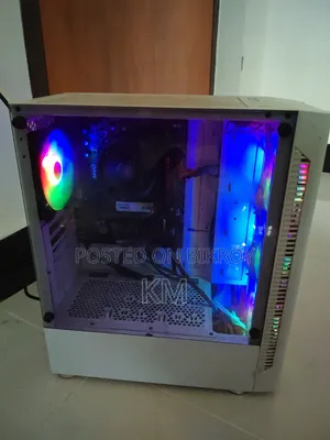 Desktop Computer Gigabyte 8GB AMD Ryzen SSD 256GB