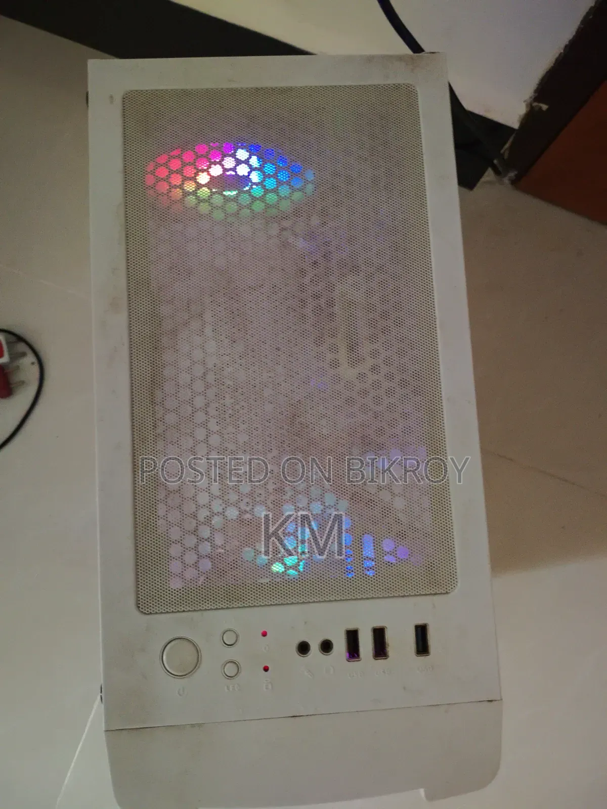 Desktop Computer Gigabyte 8GB AMD Ryzen SSD 256GB