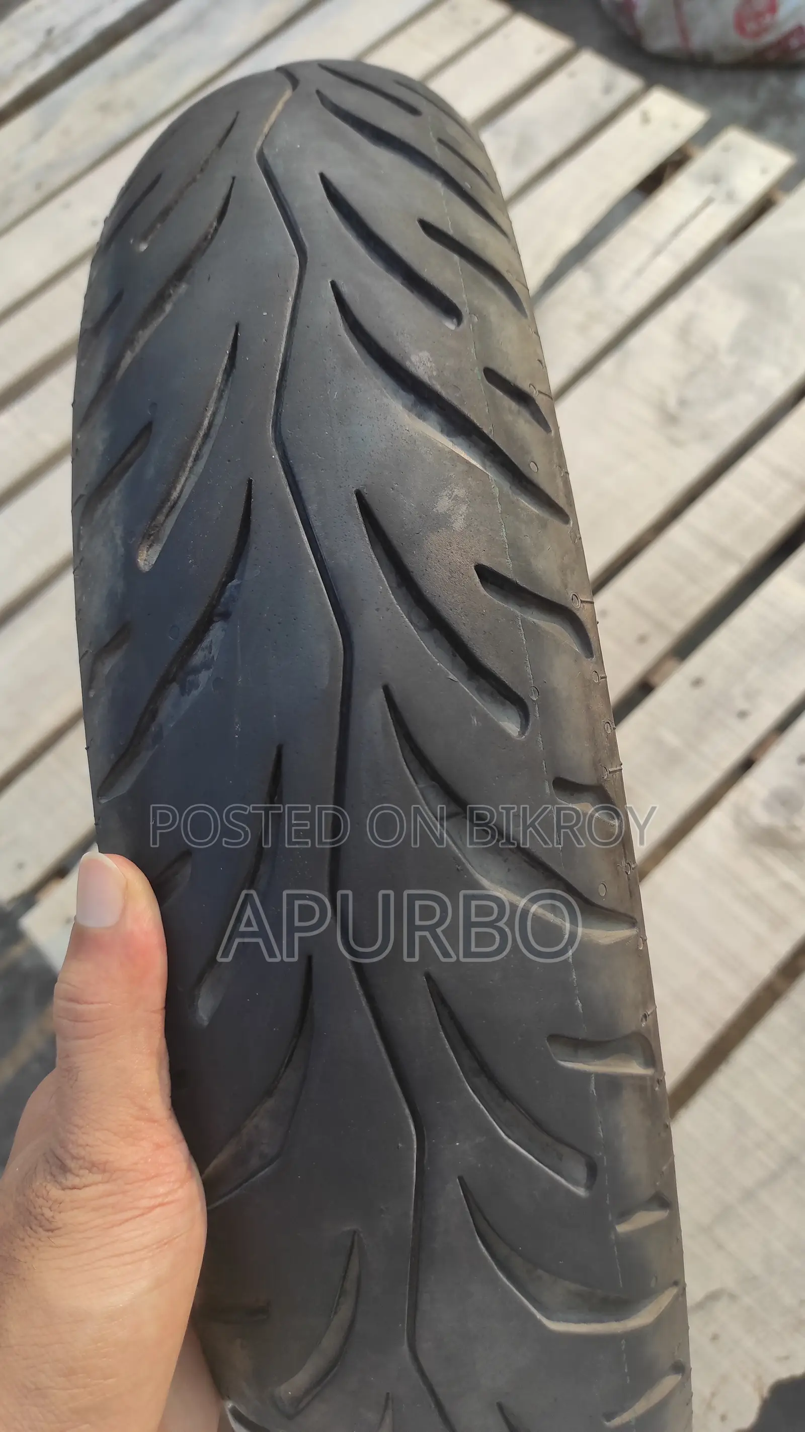 Tire fully new,