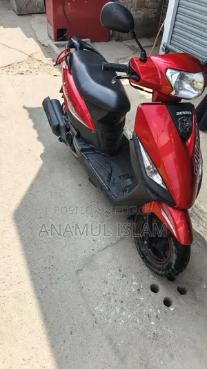 Runner Scooty 110 2022 Red