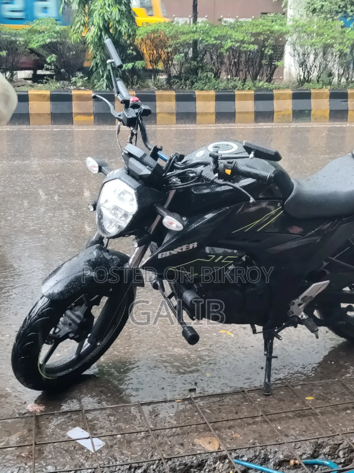 Suzuki Gixxer 2025 Black