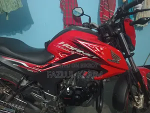 হোন্ডা হরনেট ২০২১ লাল