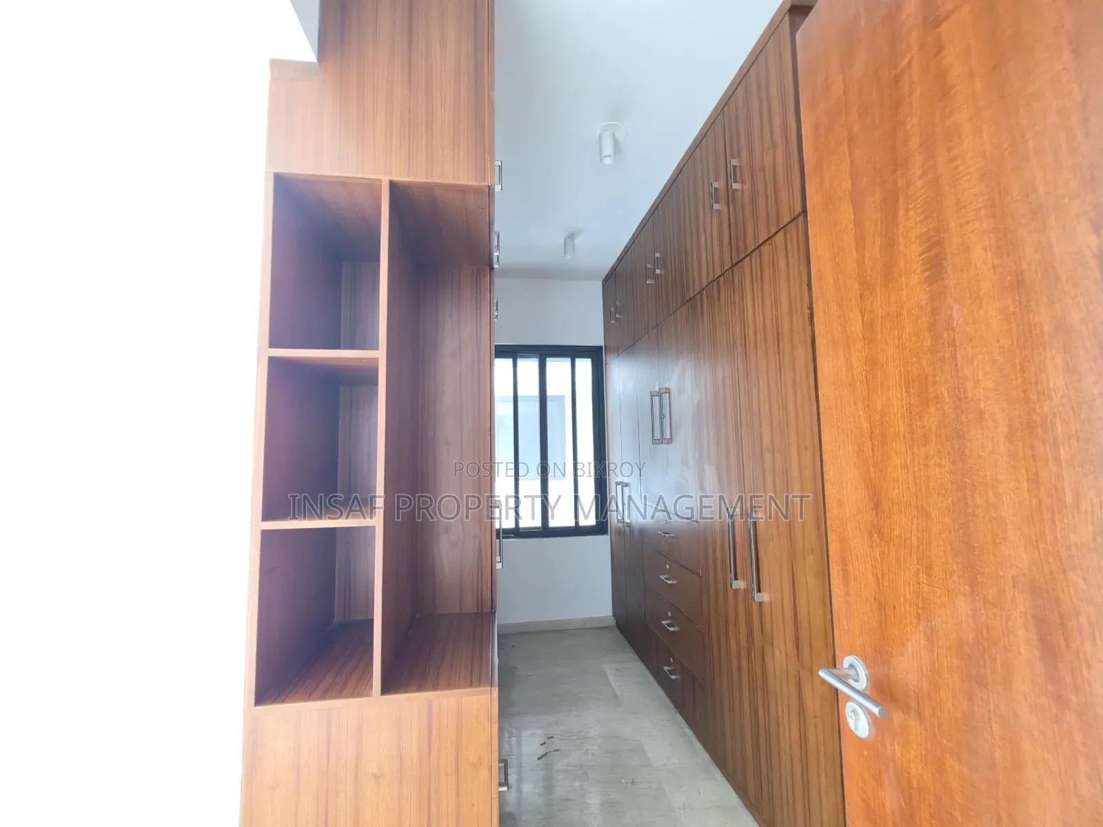 4 Bedroom Apartment in Baridhara for sale