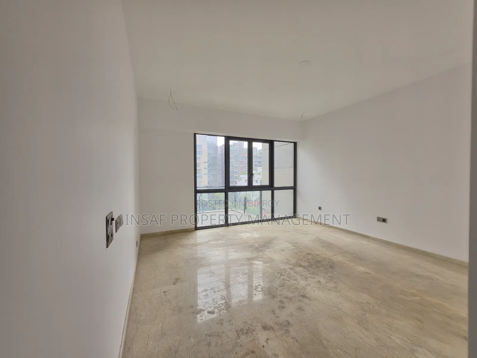 4 Bedroom Apartment in Baridhara for sale