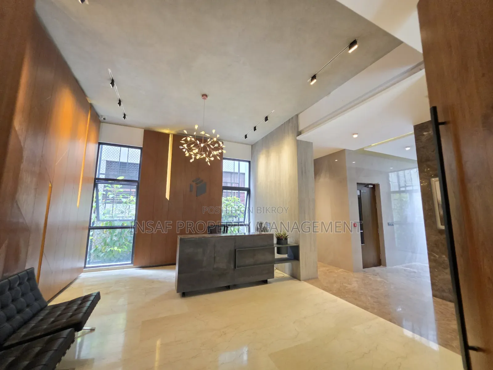4 Bedroom Apartment in Baridhara for sale