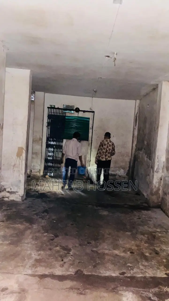600 Sq Ft Office/Godown for Rent