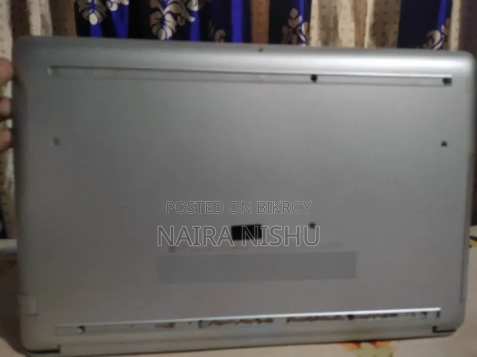 Laptop HP 4GB Intel Core i3 SSD 1T
