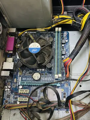 Desktop Computer Gigabyte GB-BACE-3150 8GB Intel Core i3 SSD 1T