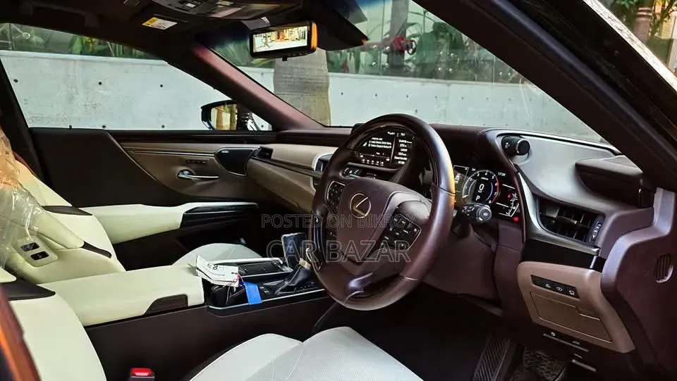 Lexus ES 300h Ultra Luxury 2020 Black